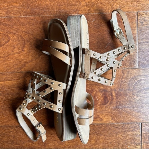 Franco Sarto “Apollo” Gladiator Sandals,  Studded Leather, Open Toe, Size 6 - Picture 4 of 14